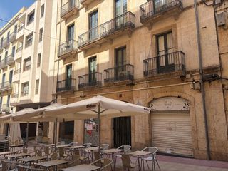 Etagenwohnung in Eixample. Mendez nuñez 5