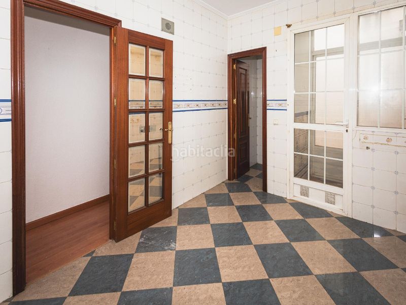 Foto b3f054e6-eff4-471f-81fd-21e4f10806e4. Pis a Montijo