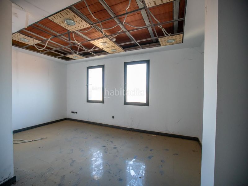 Foto f1150291-a2ba-47a0-a694-6a960b0a3a46. Edificio rosario marquez 37 en Chillón