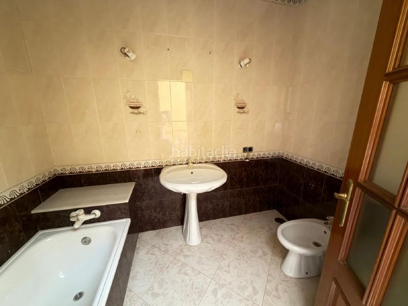 Foto eea17412-1bf0-40de-9386-d3a898e9cf37. Casa a Pilas