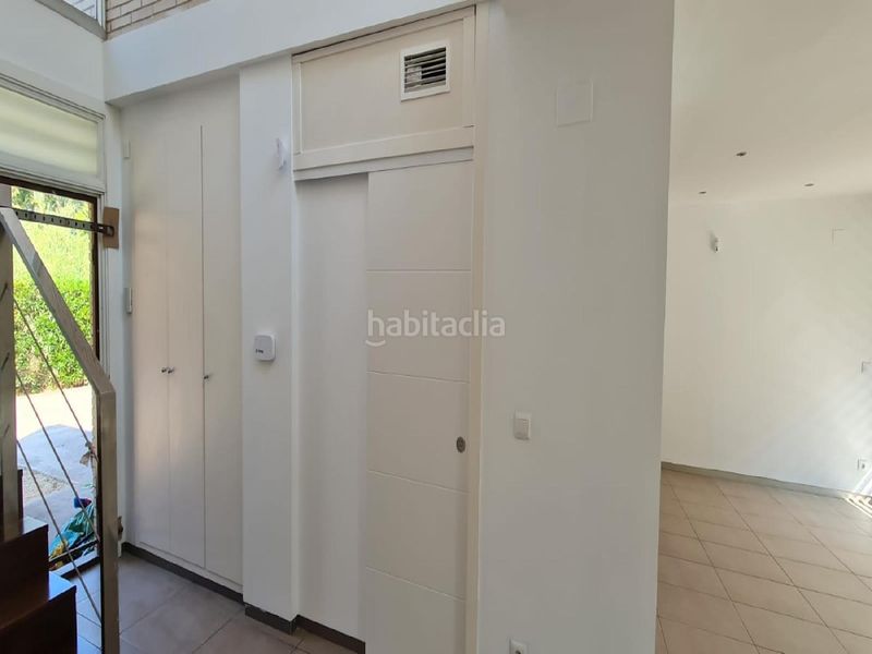 Foto b56790ba-74cc-4e3a-9c4c-b73e1911253c. Xalet amb aparcament piscina a Ampolla (L´)