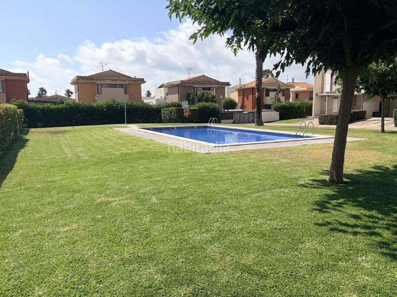 Foto f70a580c-4eef-4b67-9b31-d124139880a8. Chalet baix ebre 1 en Ampolla (L´)