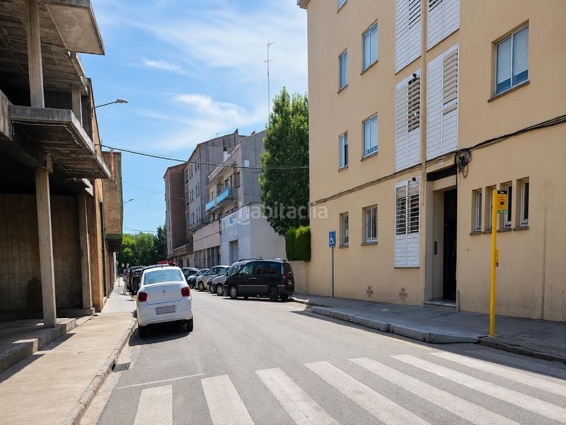 Foto 481cbb1c-7512-4464-a65d-da57d8d9904c. Pis a Carretera de Roses-Fossos Figueres