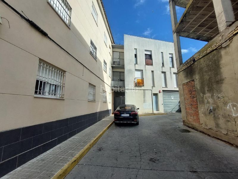 Foto 44ad017b-1f40-427a-84d0-ab416c6f69b6. Pis a Algaba (La)