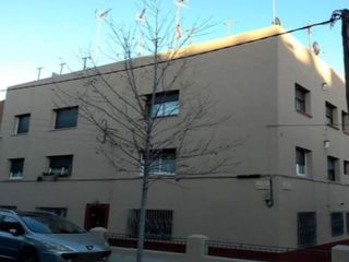 Pis a Roca del Vallès (La). Font del cargol 54