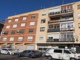 Etagenwohnung in Aldaia. Alaquas 23