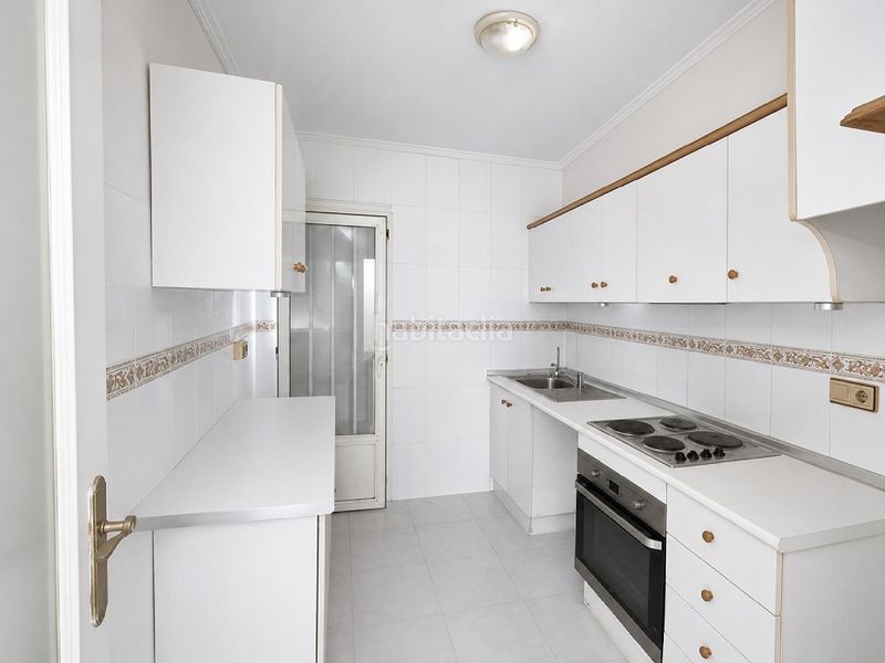 Foto db05637d-13aa-4bc4-a72a-49e5ae021632. Apartament amb piscina a La Florida Orihuela