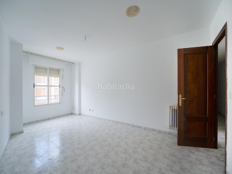 Foto bddb1855-437d-4392-9de8-7b368f1d6c55. Pis a Flores de Sil - La Placa Ponferrada