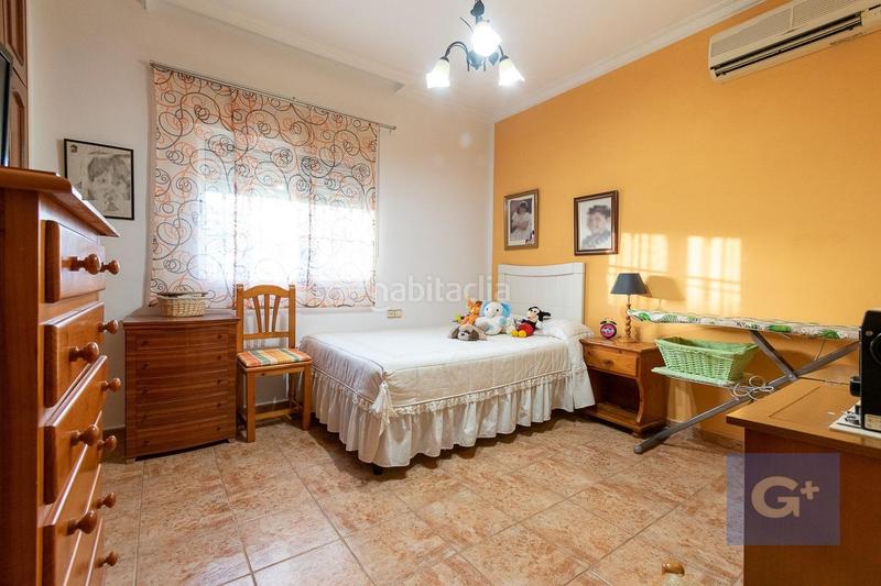 Foto b3c9069f-b5ac-4f0f-b449-d53b839a344f. Xalet amb calefacció aparcament a La Angelita Puerto de Santa María (El)