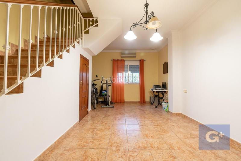 Foto d930b693-9881-4bf6-a583-97d8cb0482a0. Xalet amb calefacció aparcament a La Angelita Puerto de Santa María (El)