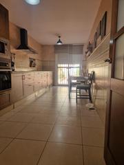 Maison jumelée à El Juncal - Vallealto. Oportunidad adosado