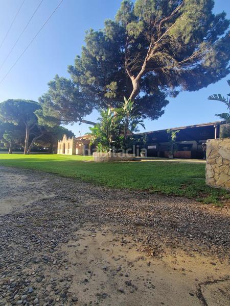 Foto 0b370c18-67bf-4f47-9846-efdfe55340fa. Chalet mit parking pool in Villanueva Golf Puerto Real