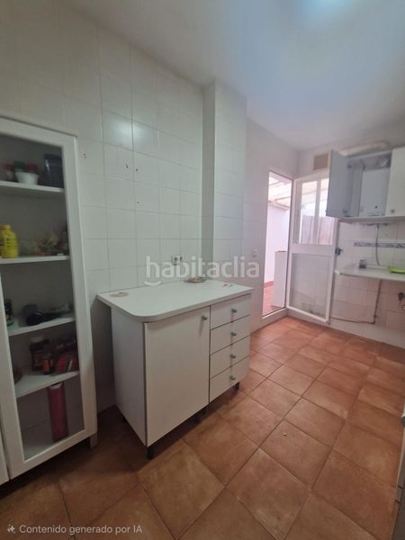 Foto 6a843f1f-f676-4d6b-a423-c4109495e2f1. Planta baixa amb aparcament a Centro Puerto Real