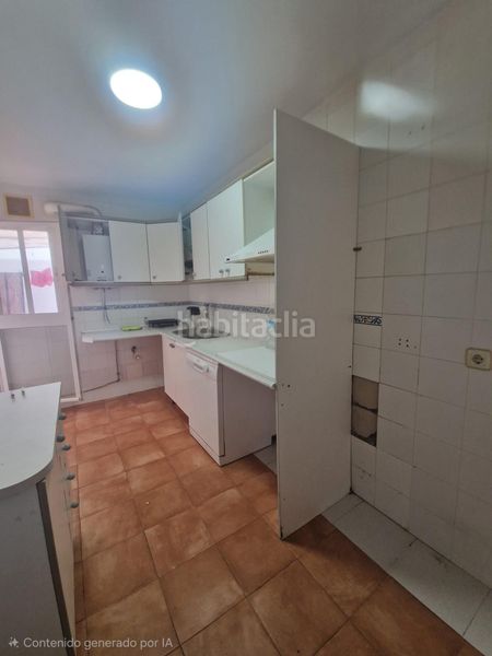 Foto ad6eb3da-a2bb-4540-846e-631b16ca2c2e. Planta baixa amb aparcament a Centro Puerto Real