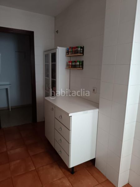 Foto ccb0bd96-4bd6-4b98-a0e4-2d9de790a2a7. Planta baixa amb aparcament a Centro Puerto Real