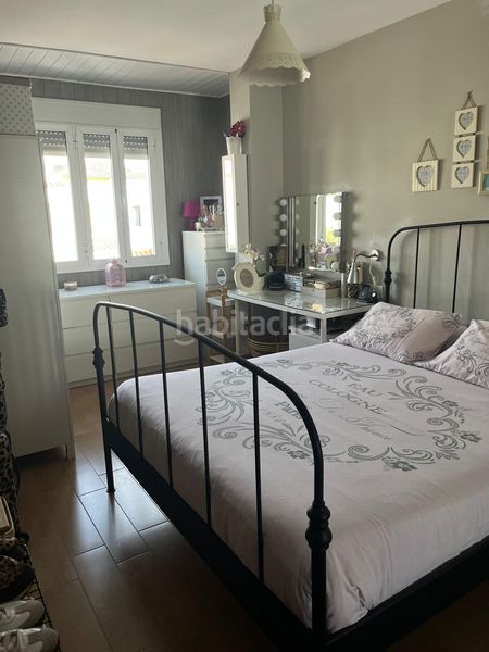 Foto 944253b1-be32-4130-9dcc-0d59fb0505ac. Casa adossada amb aparcament a Centro Puerto Real