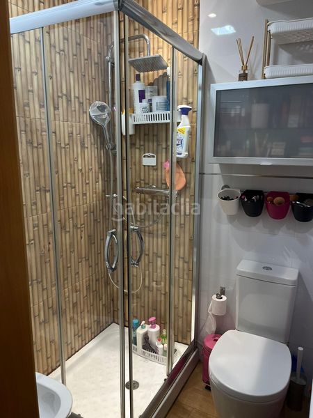 Foto f284a1d7-6e29-4c3b-8d4a-fed85f401252. Casa adossada amb aparcament a Centro Puerto Real