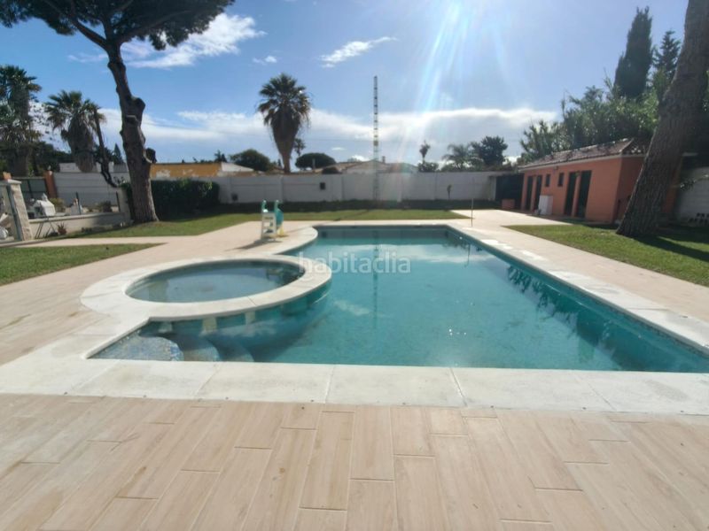 Foto 72e866bd-ad3b-4b34-9446-e89210a572b7. Chalet con parcheggio piscina in Los Franceses - La Vega Chiclana de la Frontera