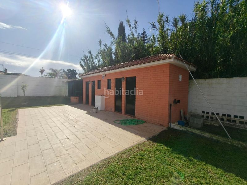 Foto cb602de5-ca85-443f-ae89-b5119785a2ba. Chalet con parcheggio piscina in Los Franceses - La Vega Chiclana de la Frontera