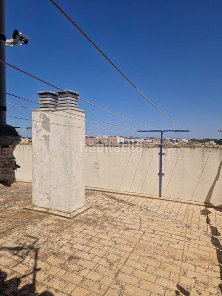 Foto efef2e3d-60fa-41dd-92ee-9f2b8d2d4659. Pis amb calefacció piscina a Centro Puerto Real
