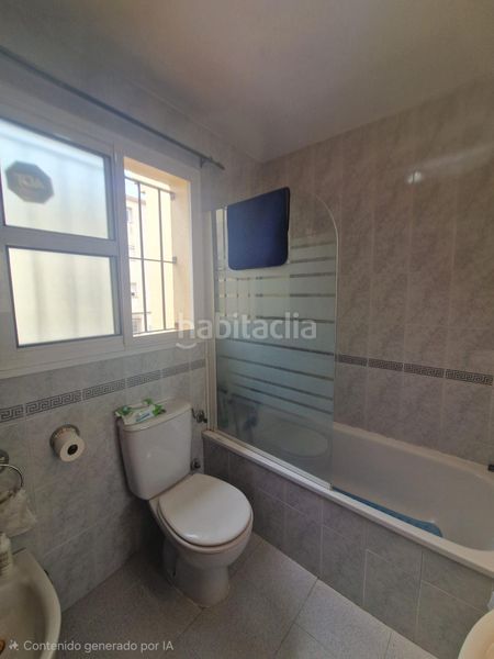 Foto a67bfd5c-4d33-482f-8d66-5498a60ab8e5. Casa adossada a Las Canteras Puerto Real