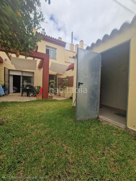 Foto fe94b9bd-ed9c-4658-b636-f2124c36fdb3. Casa adossada a Las Canteras Puerto Real