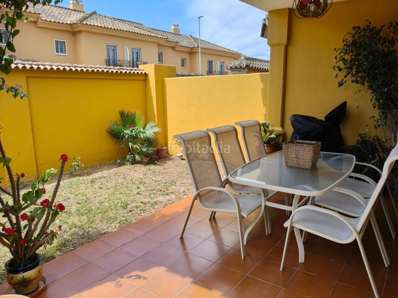 Foto 0ca0c5b7-f86d-4968-9965-46a882f99921. Casa adossada amb calefacció aparcament a Casines Puerto Real