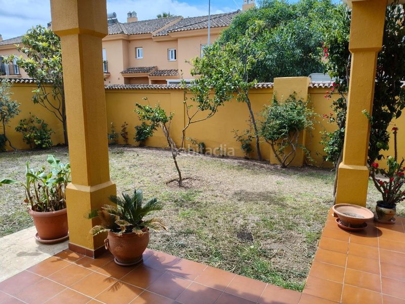 Foto 31a40d23-4978-4c2d-87e7-c71c8f639242. Casa adossada amb calefacció aparcament a Casines Puerto Real
