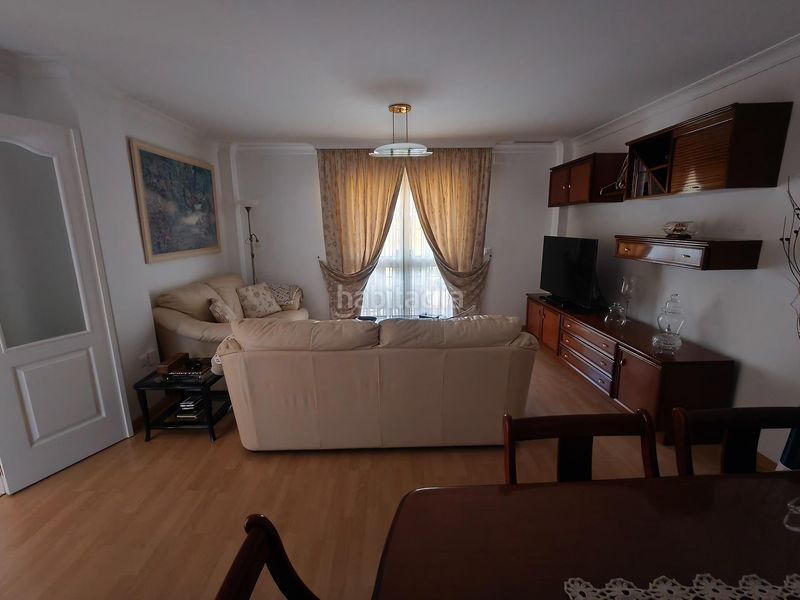 Foto 410a04f3-cf93-461b-a990-de53c5088fe0. Casa adossada amb calefacció aparcament a Casines Puerto Real