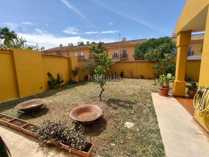 Foto b0d05c2f-b3de-4f61-9066-617d76a0f277. Casa adossada amb calefacció aparcament a Casines Puerto Real