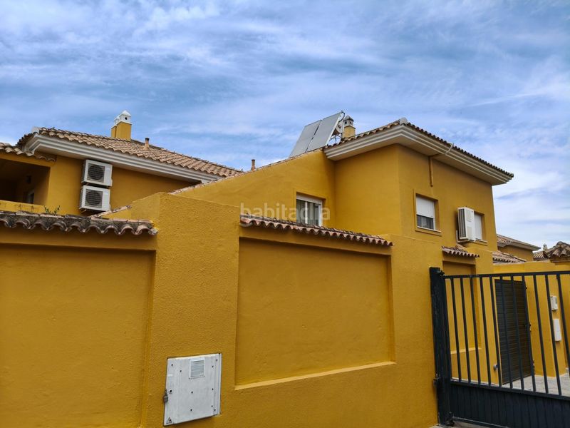 Foto d17c79f4-f490-4db5-95d6-f8d8340993a7. Casa adossada amb calefacció aparcament a Casines Puerto Real