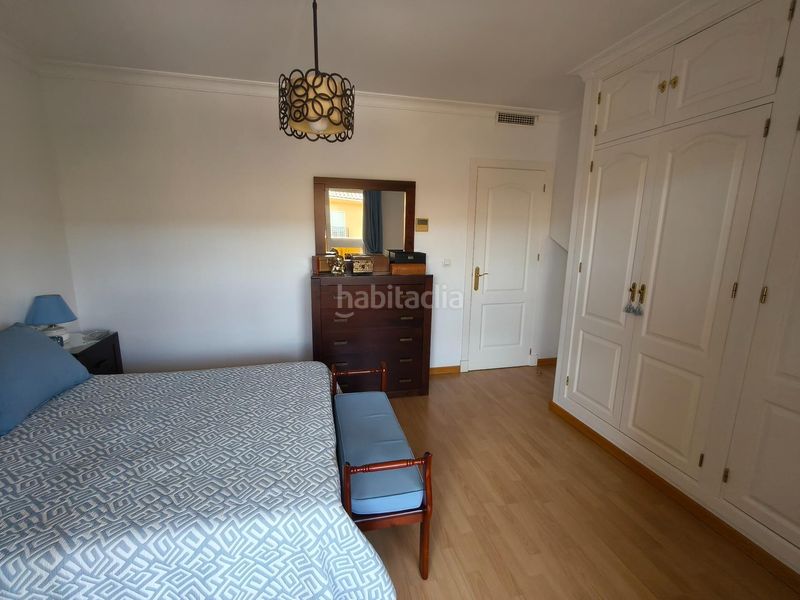 Foto ec3c5035-20c1-4968-a76d-2c3caa46757e. Casa adossada amb calefacció aparcament a Casines Puerto Real