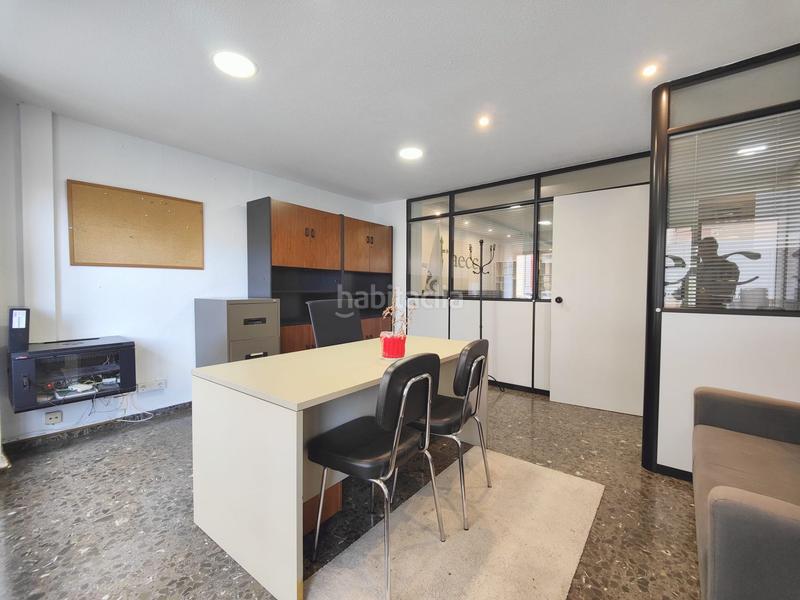 Foto bf106b7b-7e81-4b58-9d62-08d84d0bb294. Local comercial local en venta en calle langreo en Gijón