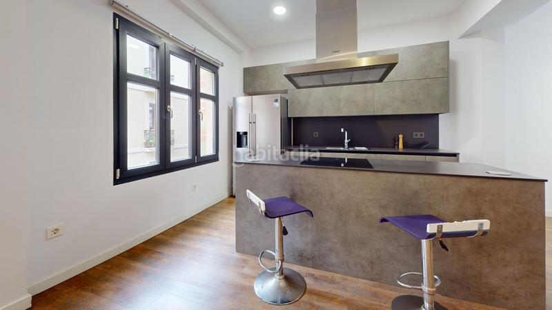 Foto 600a669b-7288-48ac-8c82-83fe948e2aa2. Piso  en venta calle la merced, en Centro Gijón