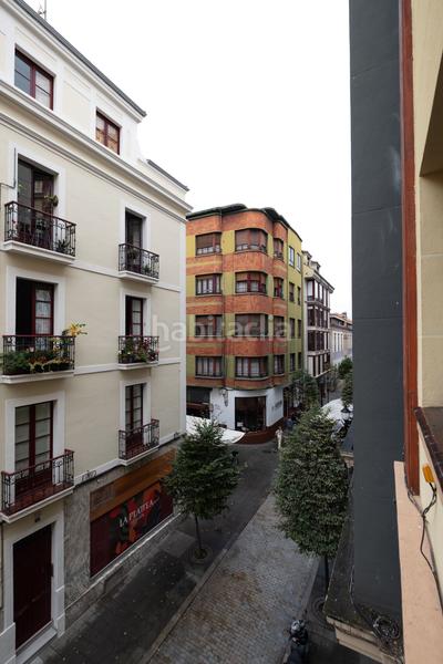 Foto 83156fa3-ef03-4f23-80c6-ea404214b3ca. Piso  en venta calle la merced, en Centro Gijón
