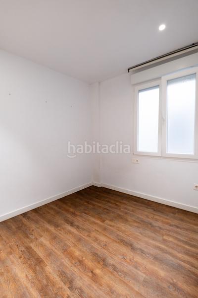 Foto ebbcb0ce-d3d2-4057-aa35-93e87a3fd3e0. Flat in Centro Gijón