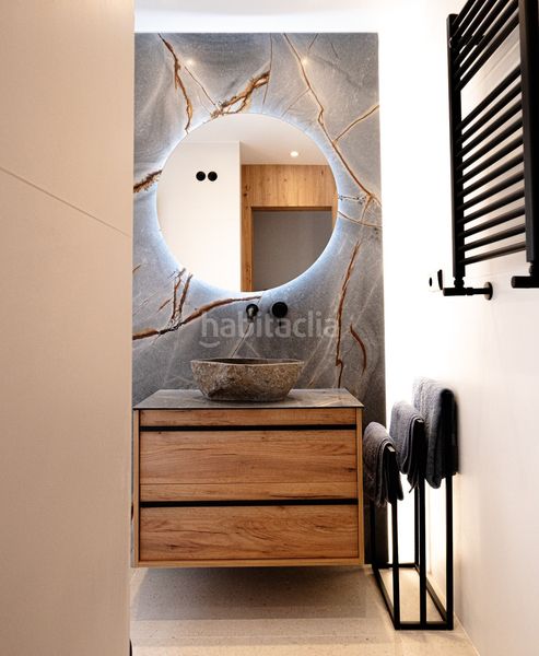 Foto 0207fef8-0e8a-4b97-9e47-27e54e264eb3. Apartament amb calefacció aparcament a Versalles Avilés