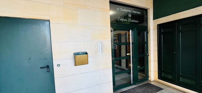 Foto 1942a44a-eb53-4eb9-8784-b6e7b0a93695. Apartament amb calefacció aparcament a Versalles Avilés