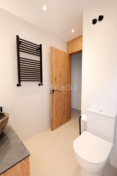 Foto ad502549-e8ac-49db-8f30-643aaaa5f87e. Apartament amb calefacció aparcament a Versalles Avilés