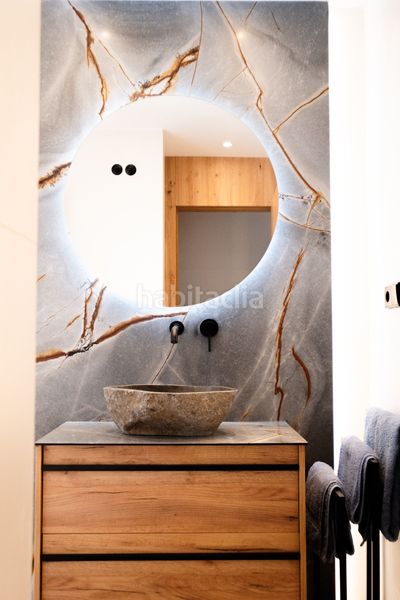 Foto c2b874d1-b8bf-4a3c-9afb-7328bb2d2bc7. Apartament amb calefacció aparcament a Versalles Avilés