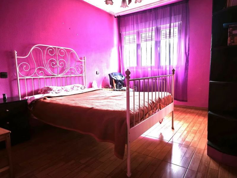 Foto b3a74d49-2534-4728-ba36-b60c97f7078c. Casa amb calefacció a Fano Gijón