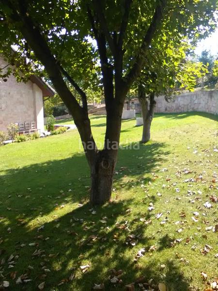 Foto 593c19e9-9b90-451c-b3ae-ef22fbd071ec. Chalet con parcheggio in Condado de Treviño