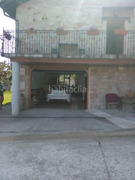 Foto fa116612-37cd-421e-b796-517813716803. Chalet con parcheggio in Condado de Treviño