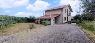 Xalet  Parcela. Chalet en venta en ullibarriviña, 4 dormitorios.