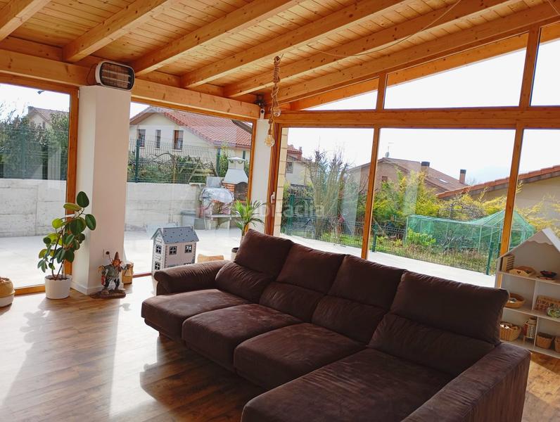 Foto 060ec389-6ac9-4b9c-b60f-7c239d5ad8a5. Chalet con riscaldamento parcheggio in Condado de Treviño