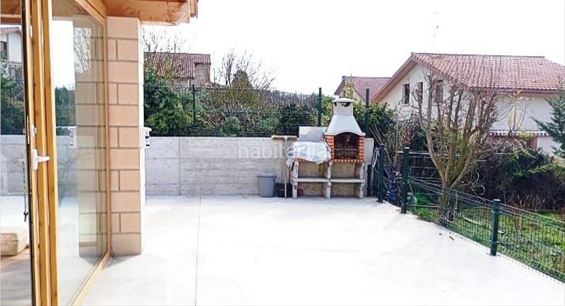 Foto 188fbc87-2e13-4025-a117-0a0665e52c76. Chalet con riscaldamento parcheggio in Condado de Treviño