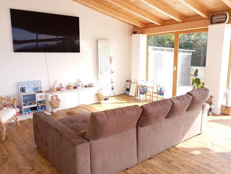 Foto e3024724-2499-4017-8fb2-1c9180fac9ba. Chalet con riscaldamento parcheggio in Condado de Treviño