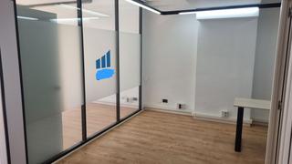 Rent Office space in San Martín. Oficina en alquiler en avenida, 3 dormitorios.