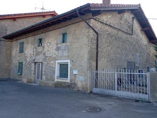 Casa  Ullivarri via. Casa en venta en ullibarrivia, 1 dormitorio.