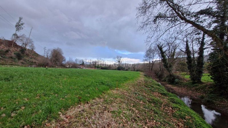 Foto a99a1f6f-d23b-4526-92a1-f49a7364d8ec. Finca rústica a sector prado man 601 a Oruña Piélagos